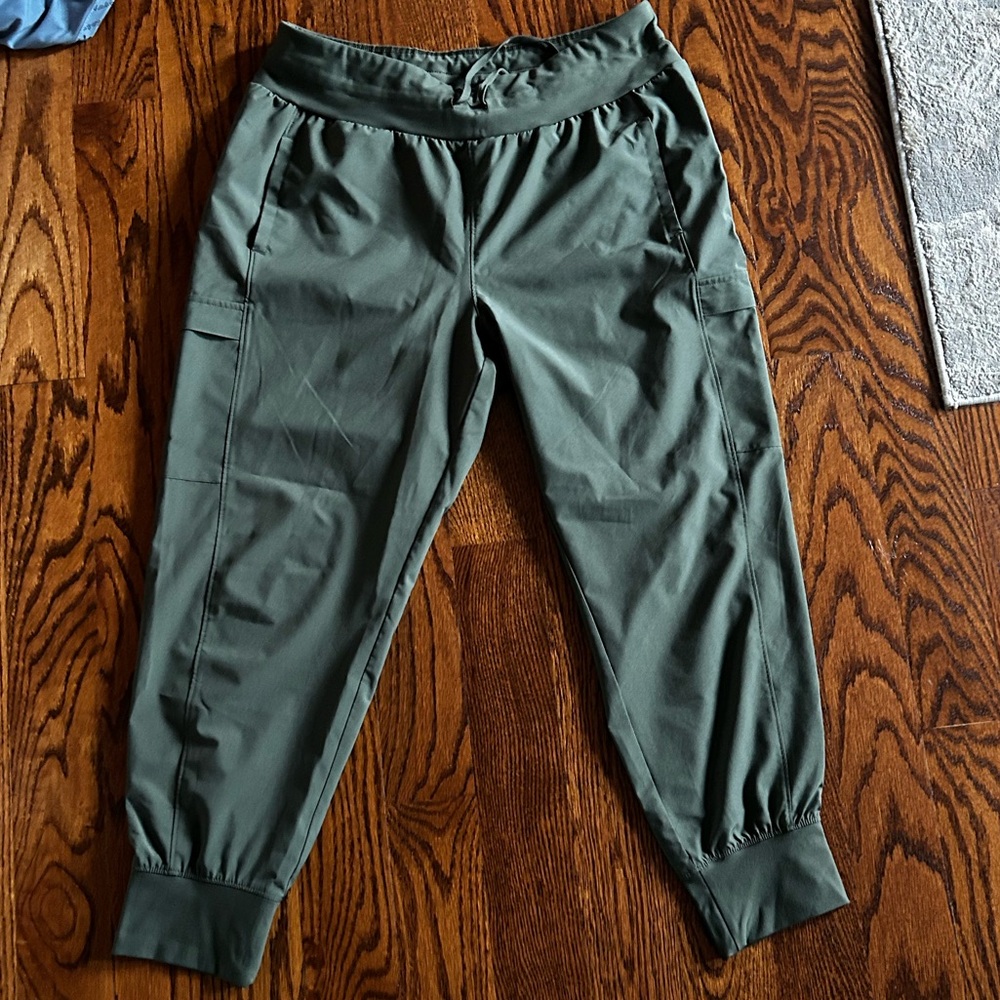 CALIA Women's Truelight Cargo Pocket Jogger